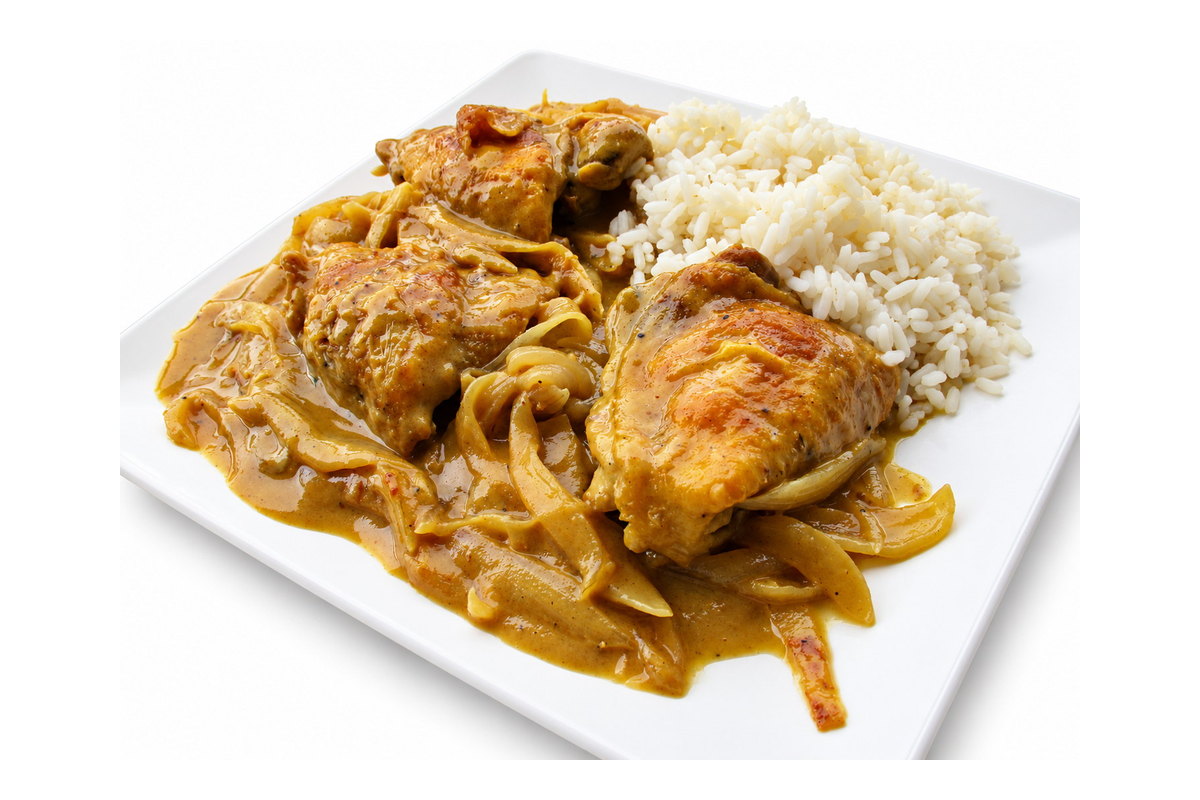 Poulet yassa sénégalais aux oignons